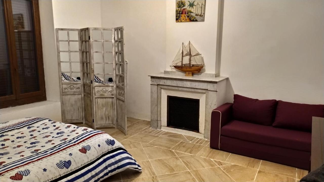 Le Minervois Apartment *